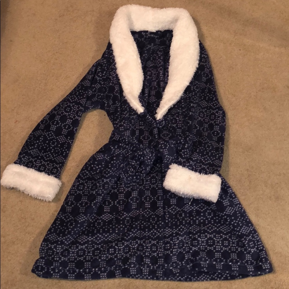 Ulta Beauty Fluffy Bath Robe
